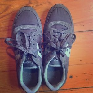 Saucony grey sneakers
